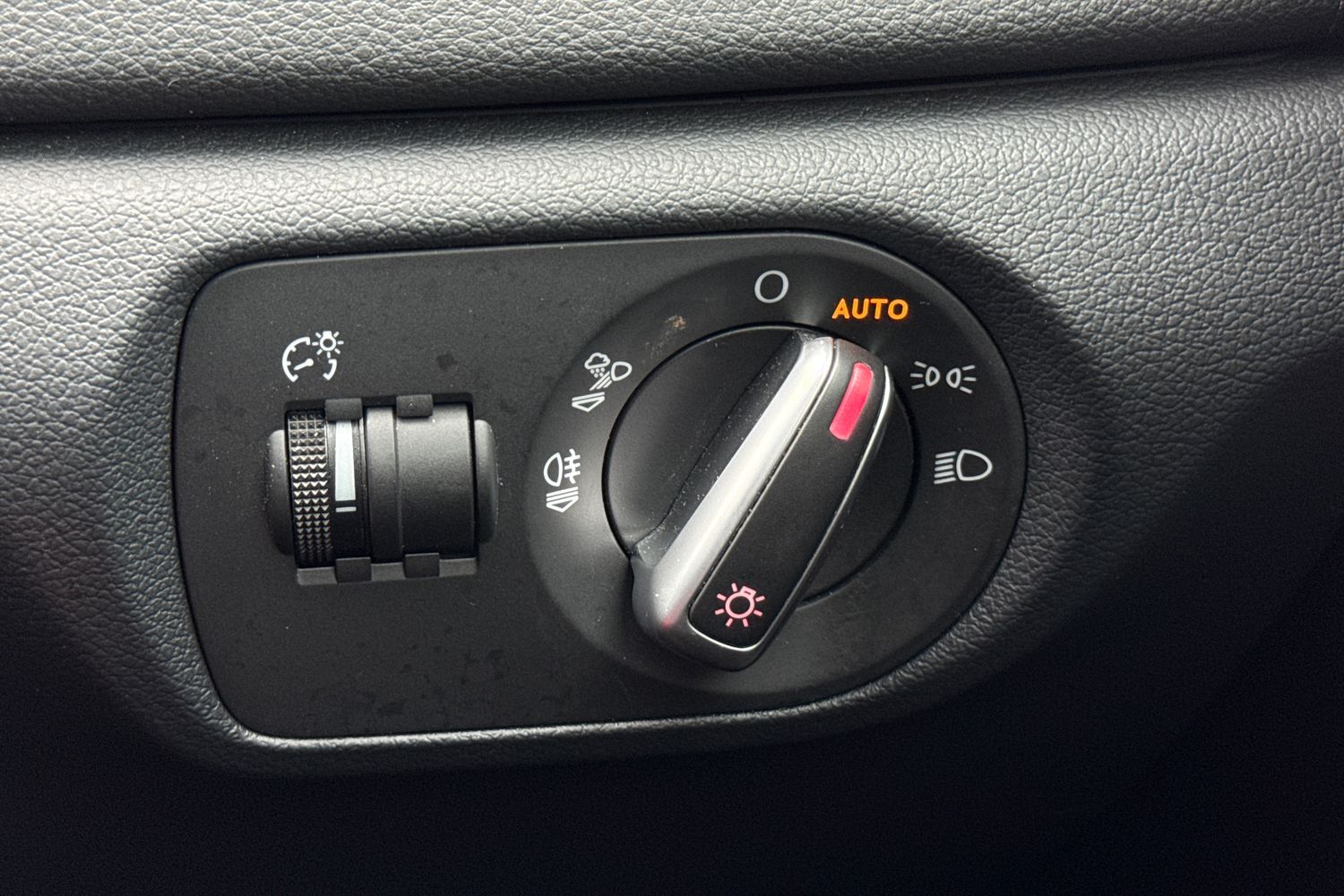 Used Audi Q3 2018 for sale - 77791871: Photo 42