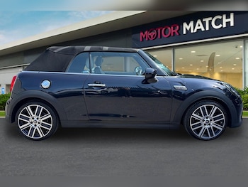Used MINI Convertible 2023 for sale - 79490631: Photo