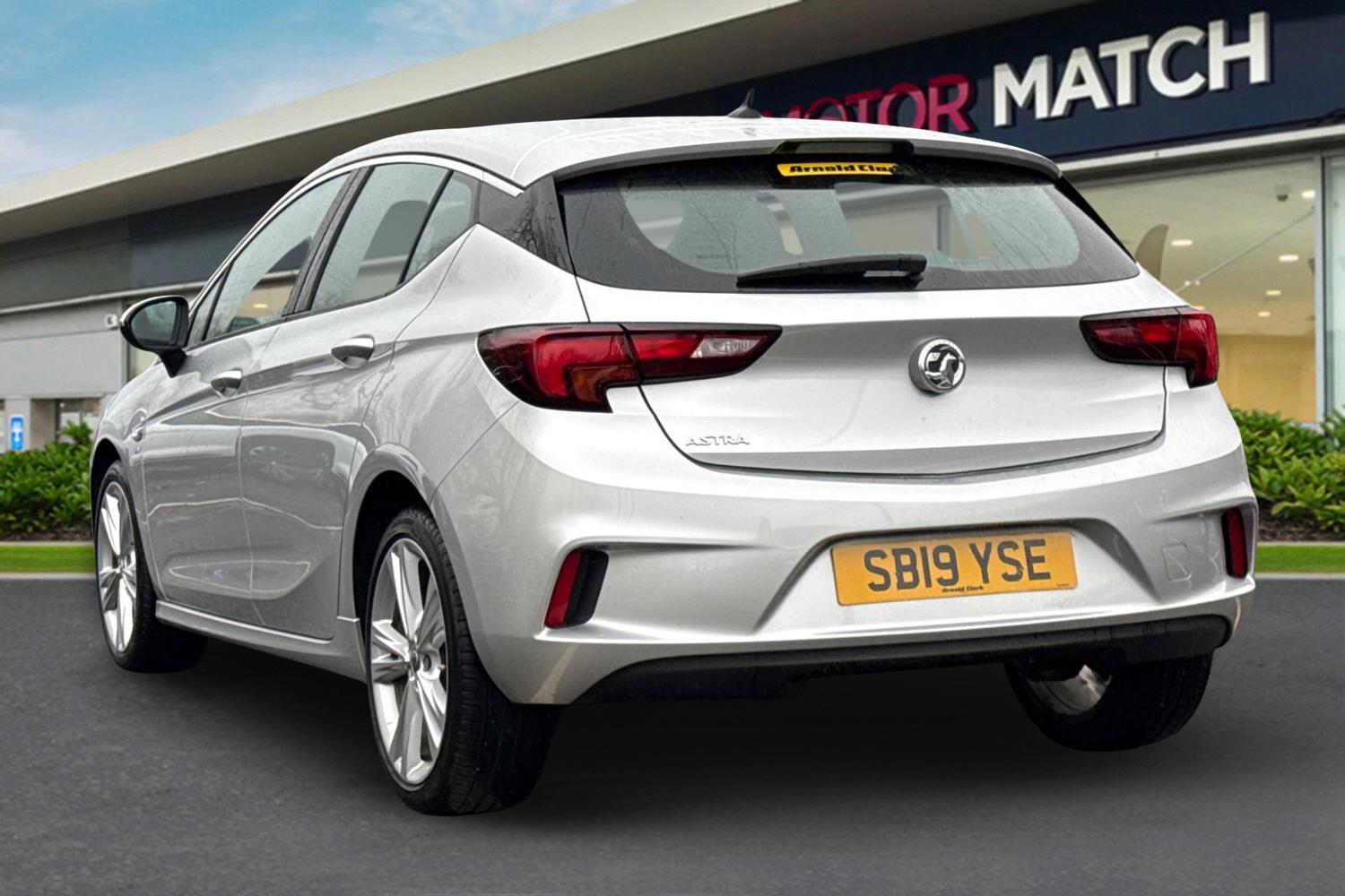 Used Vauxhall Astra 2019 for sale - 76697684: Photo 2