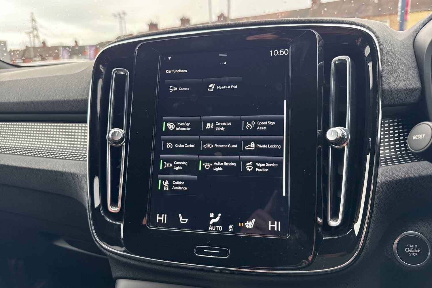 Used Volvo XC40 2020 for sale - 76641760: Photo 42