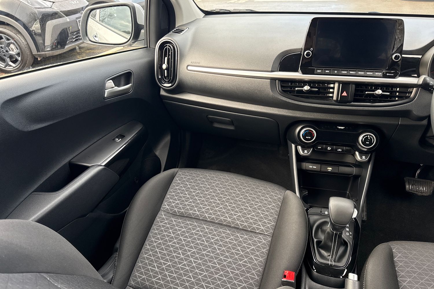 Used Kia Picanto 2022 for sale - 76697711: Photo 15