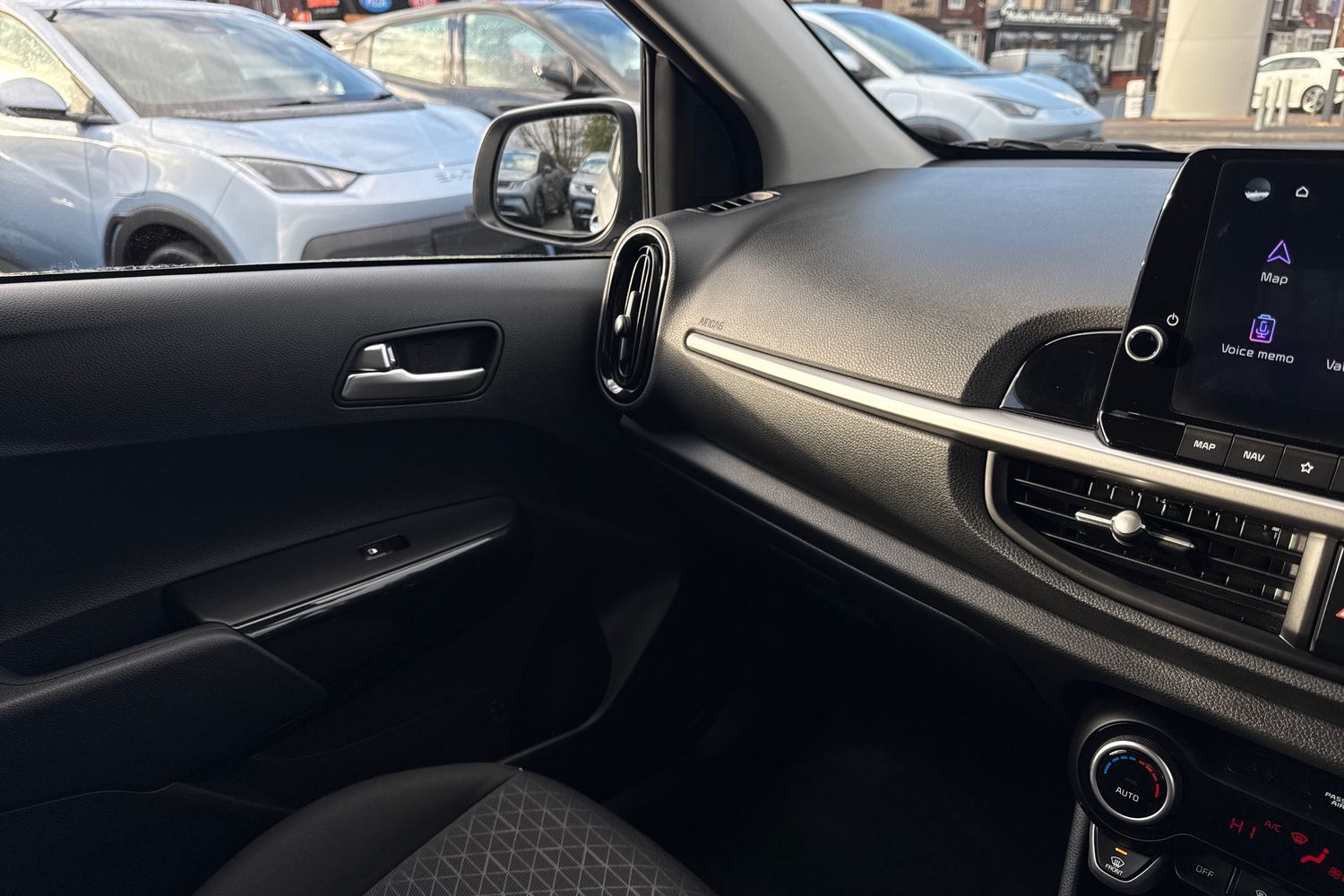 Used Kia Picanto 2022 for sale - 76697711: Photo 47