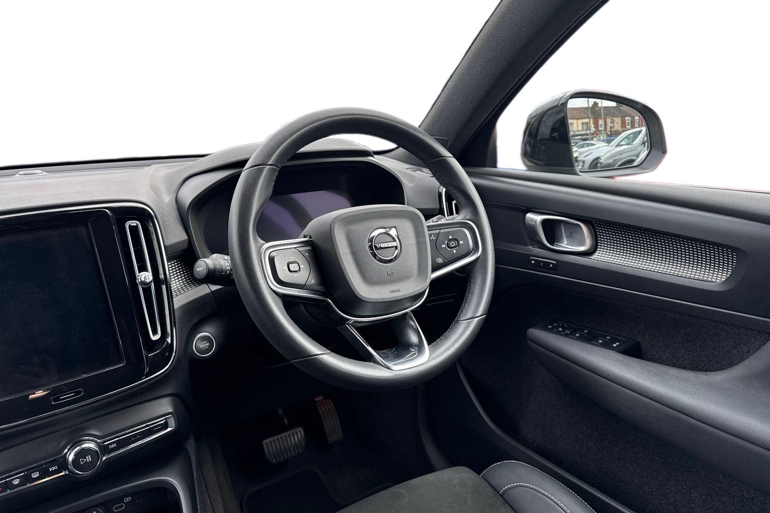 Used Volvo XC40 2022 for sale - 77904526: Photo 13