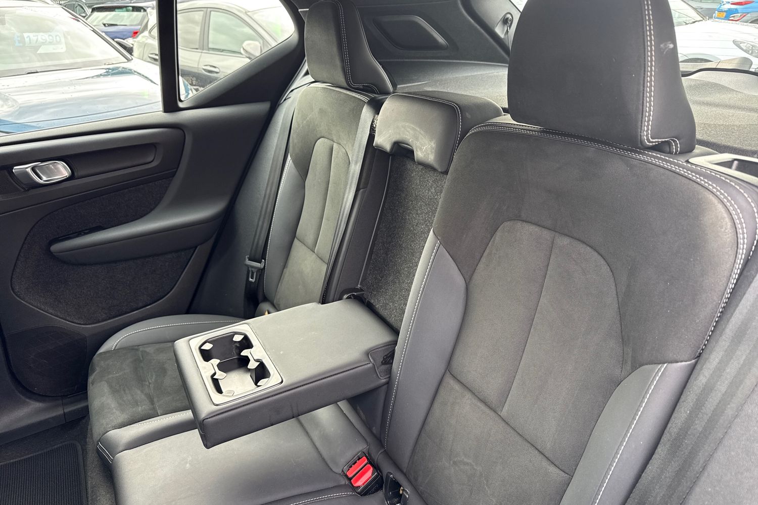 Used Volvo XC40 2022 for sale - 77904526: Photo 14