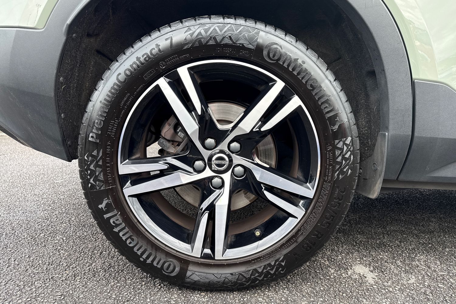 Used Volvo XC40 2022 for sale - 77904526: Photo 23