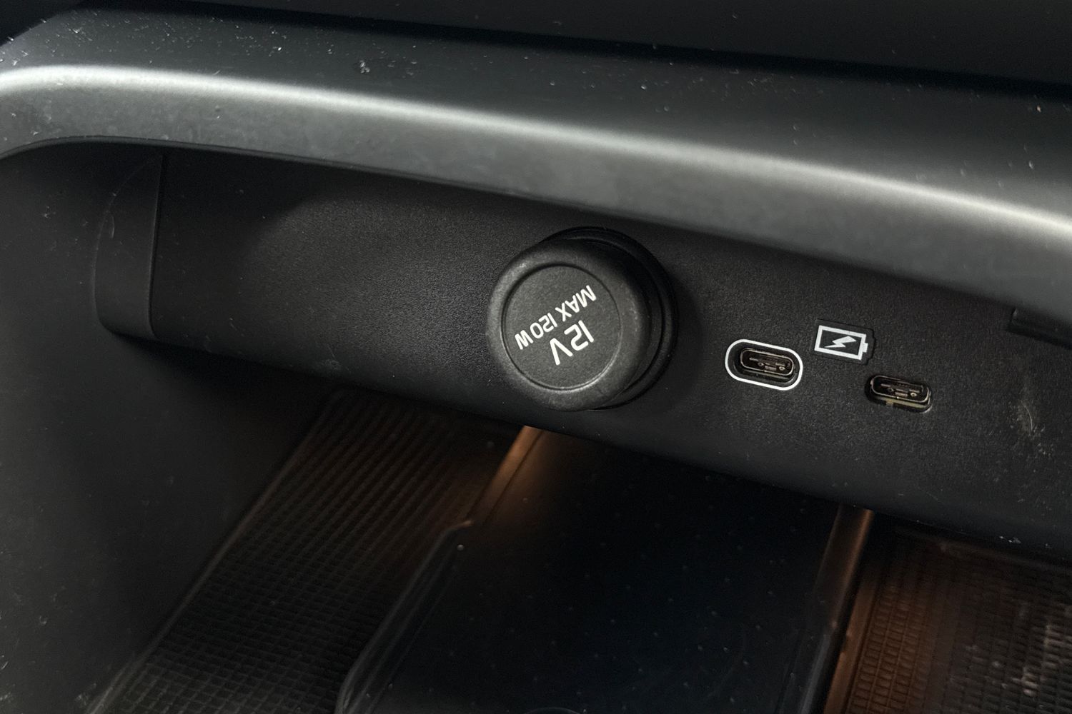 Used Volvo XC40 2022 for sale - 77904526: Photo 36