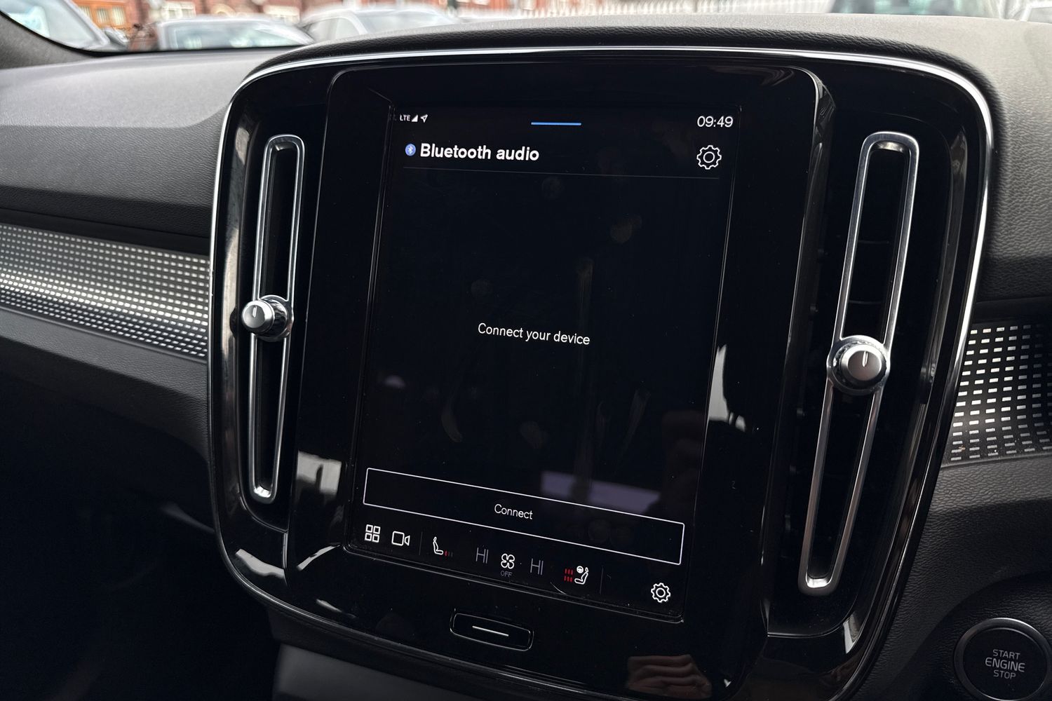 Used Volvo XC40 2022 for sale - 77904526: Photo 39