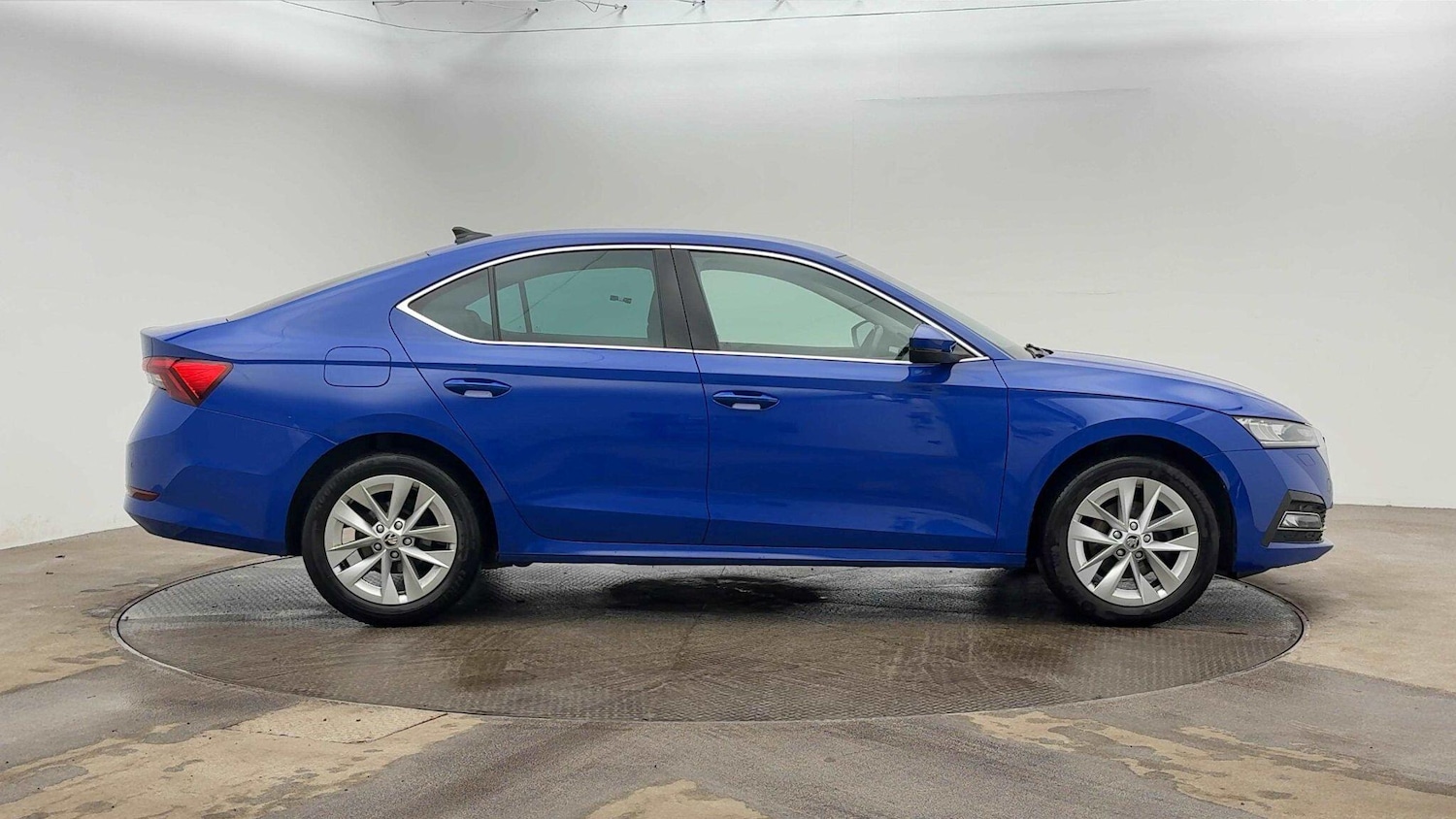 Used Skoda Octavia 2022 for sale - 76641733: Photo 4