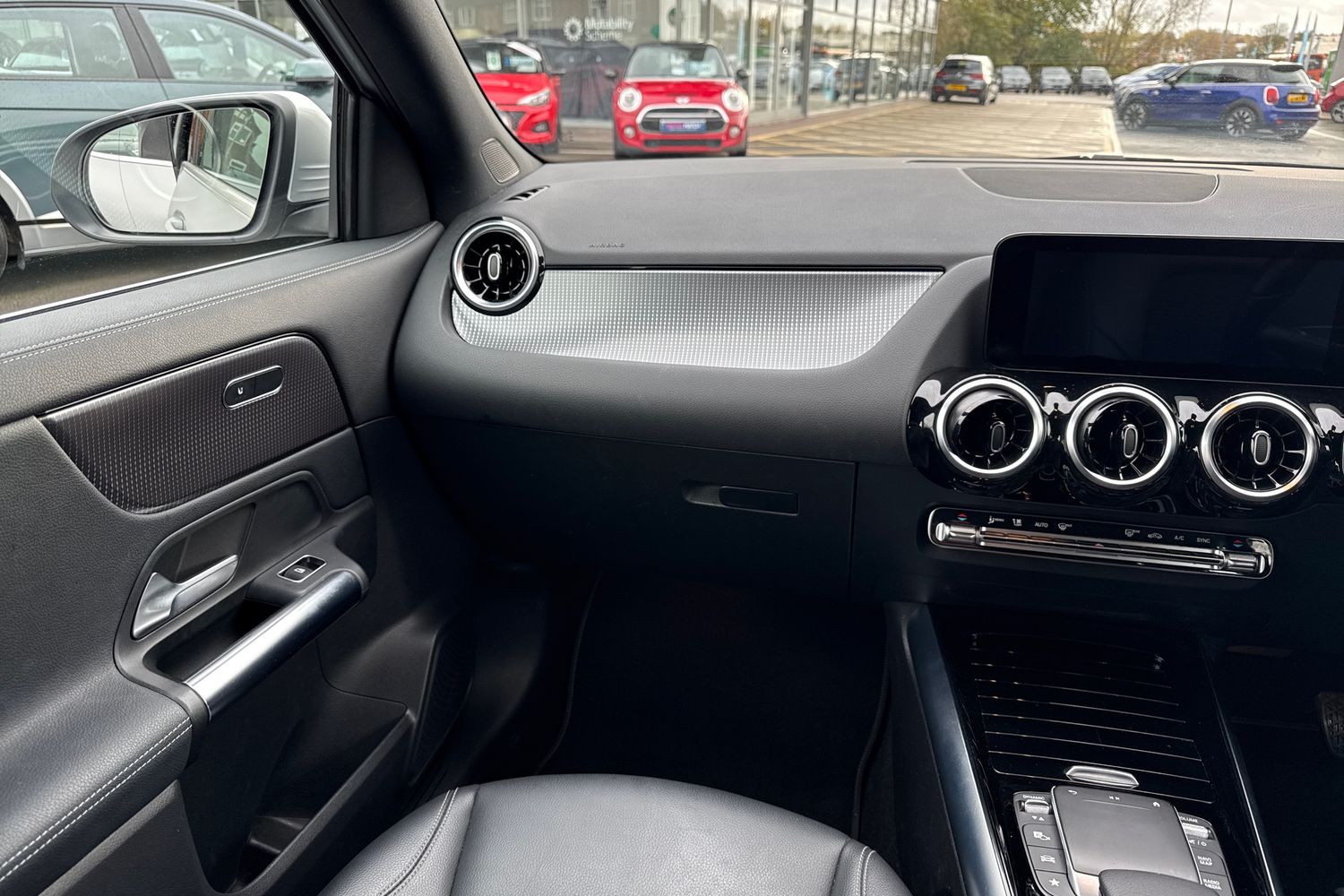 Used Mercedes-Benz GLA 2021 for sale - 76469325: Photo 14