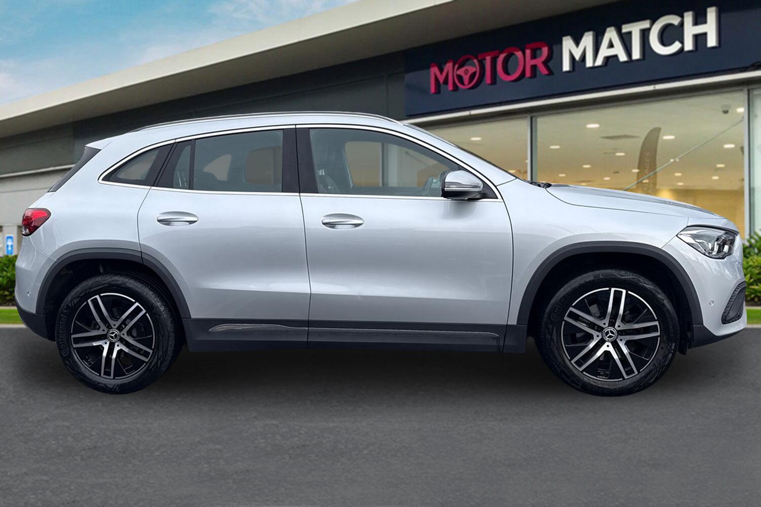 Used Mercedes-Benz GLA 2021 for sale - 76469325: Photo 3