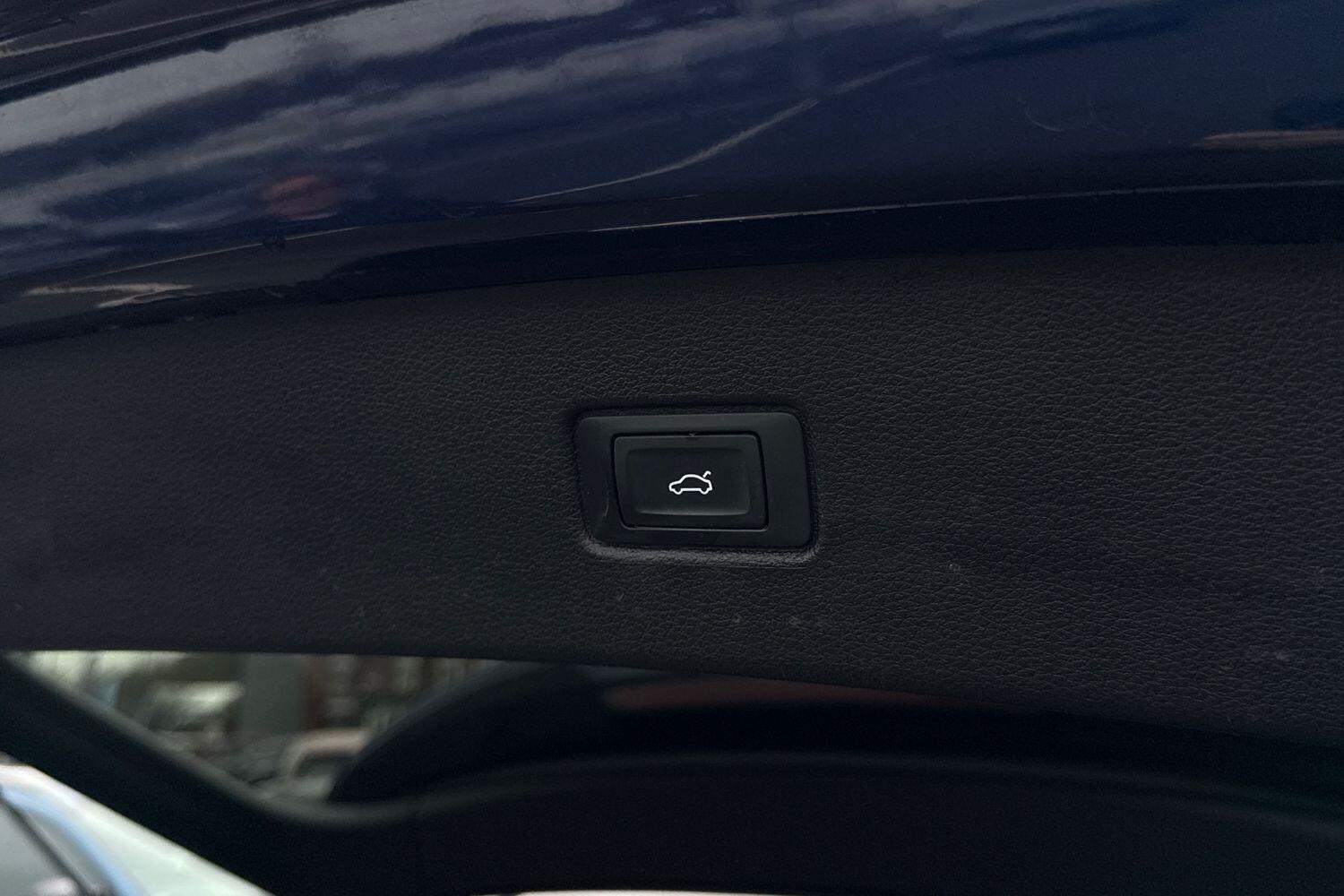 Used Audi Q7 2020 for sale - 77262629: Photo 28