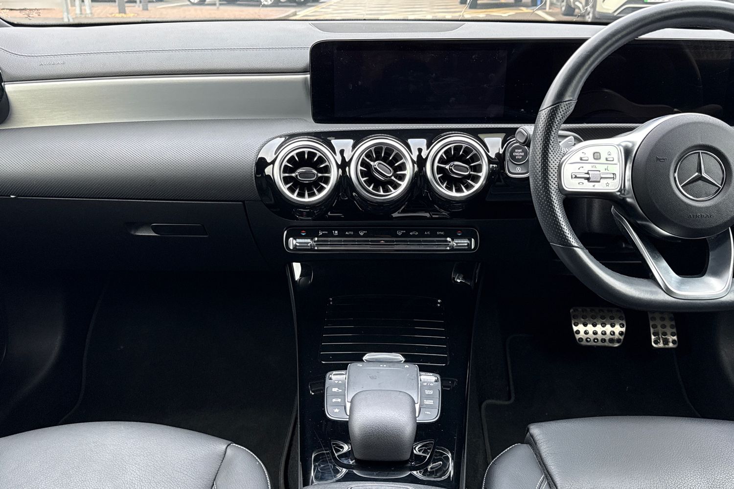 Used Mercedes-Benz CLA 2023 for sale - 76697643: Photo 32