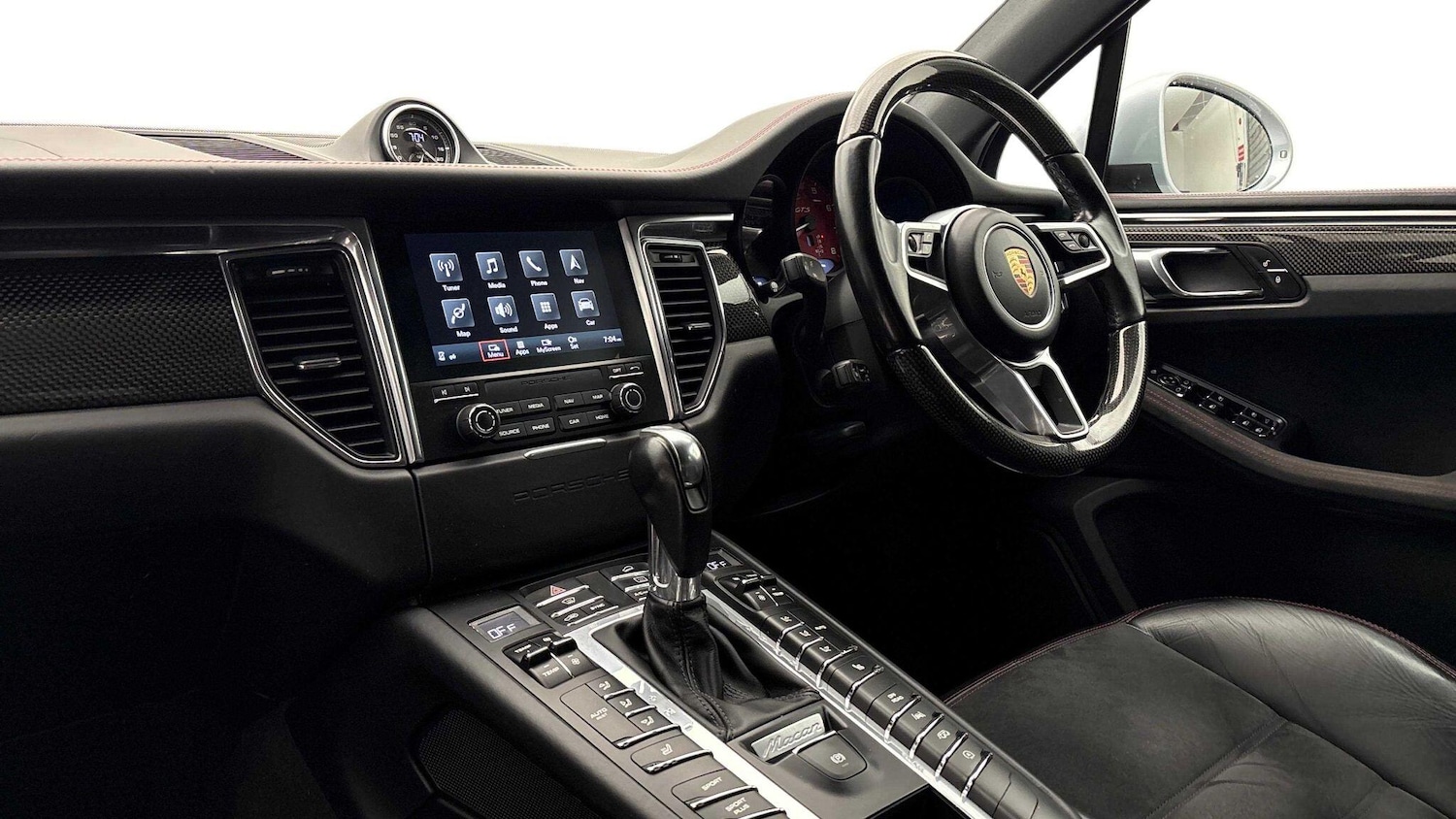 Used Porsche Macan 2017 for sale - 77680145: Photo 2