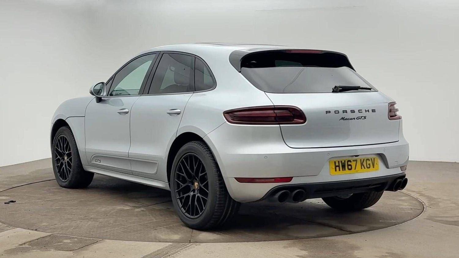 Used Porsche Macan 2017 for sale - 77680145: Photo 3
