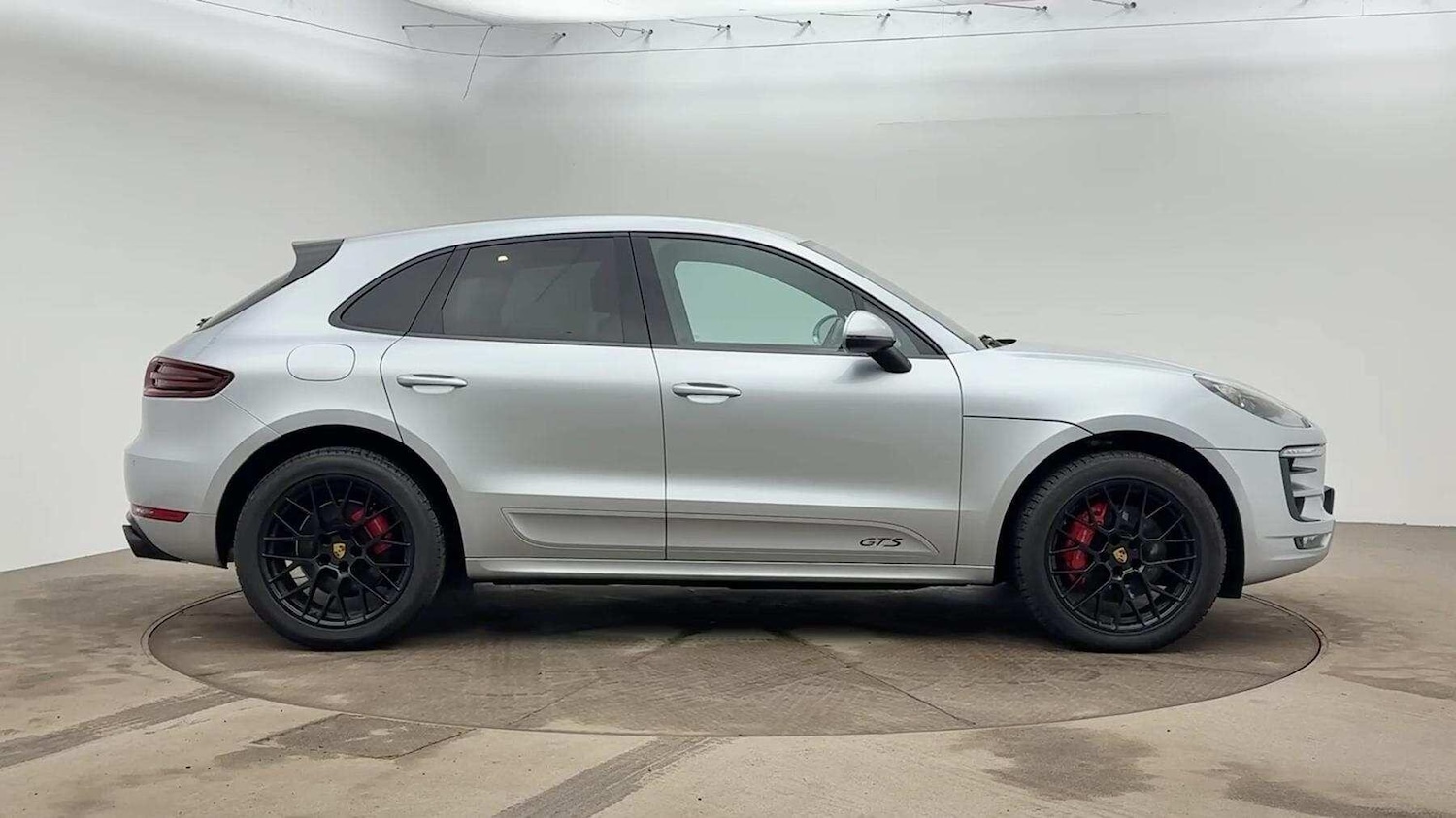 Used Porsche Macan 2017 for sale - 77680145: Photo 4