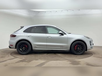Used Porsche Macan 2017 for sale - 77680145: Photo