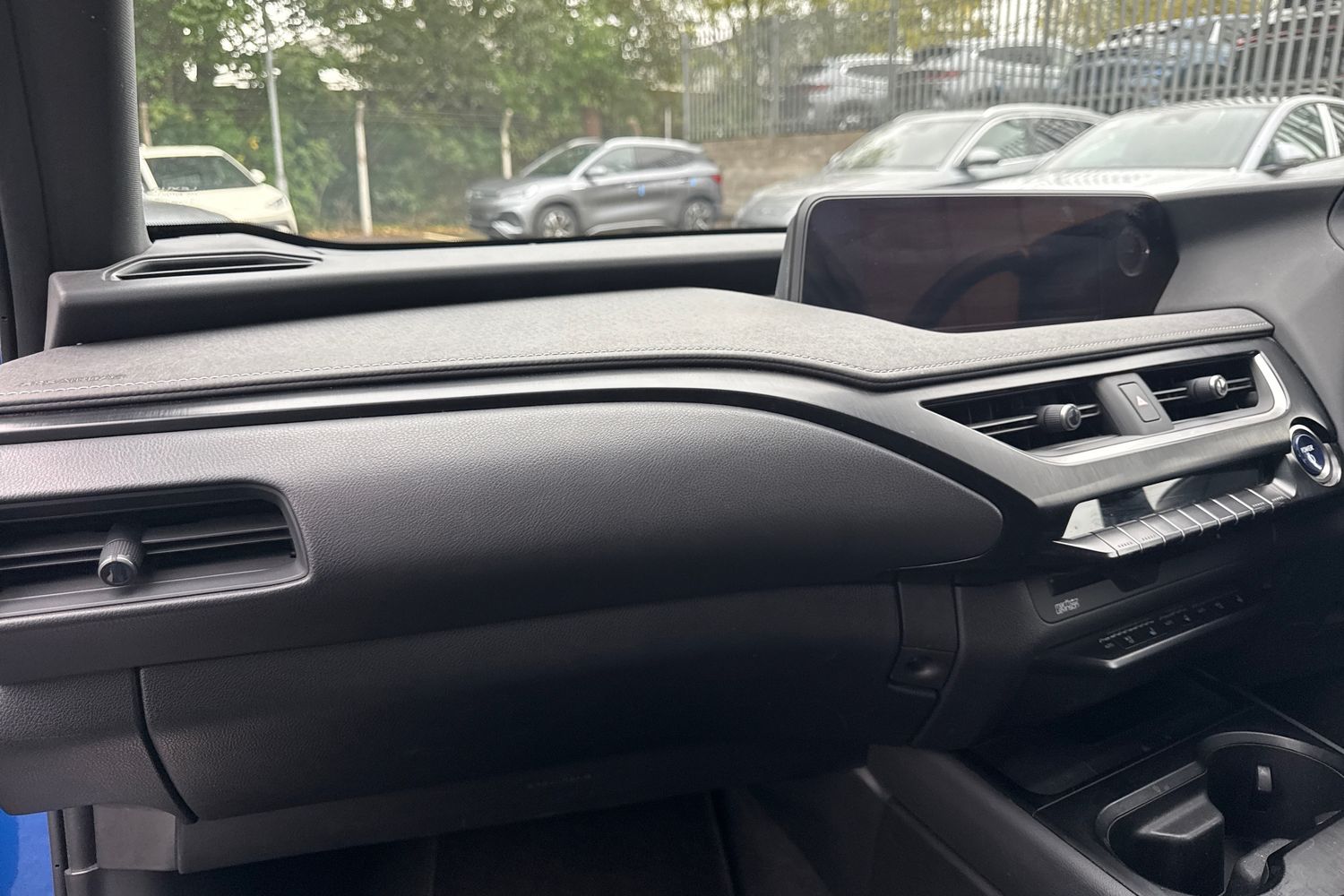Used Lexus UX 2019 for sale - 76365123: Photo 15