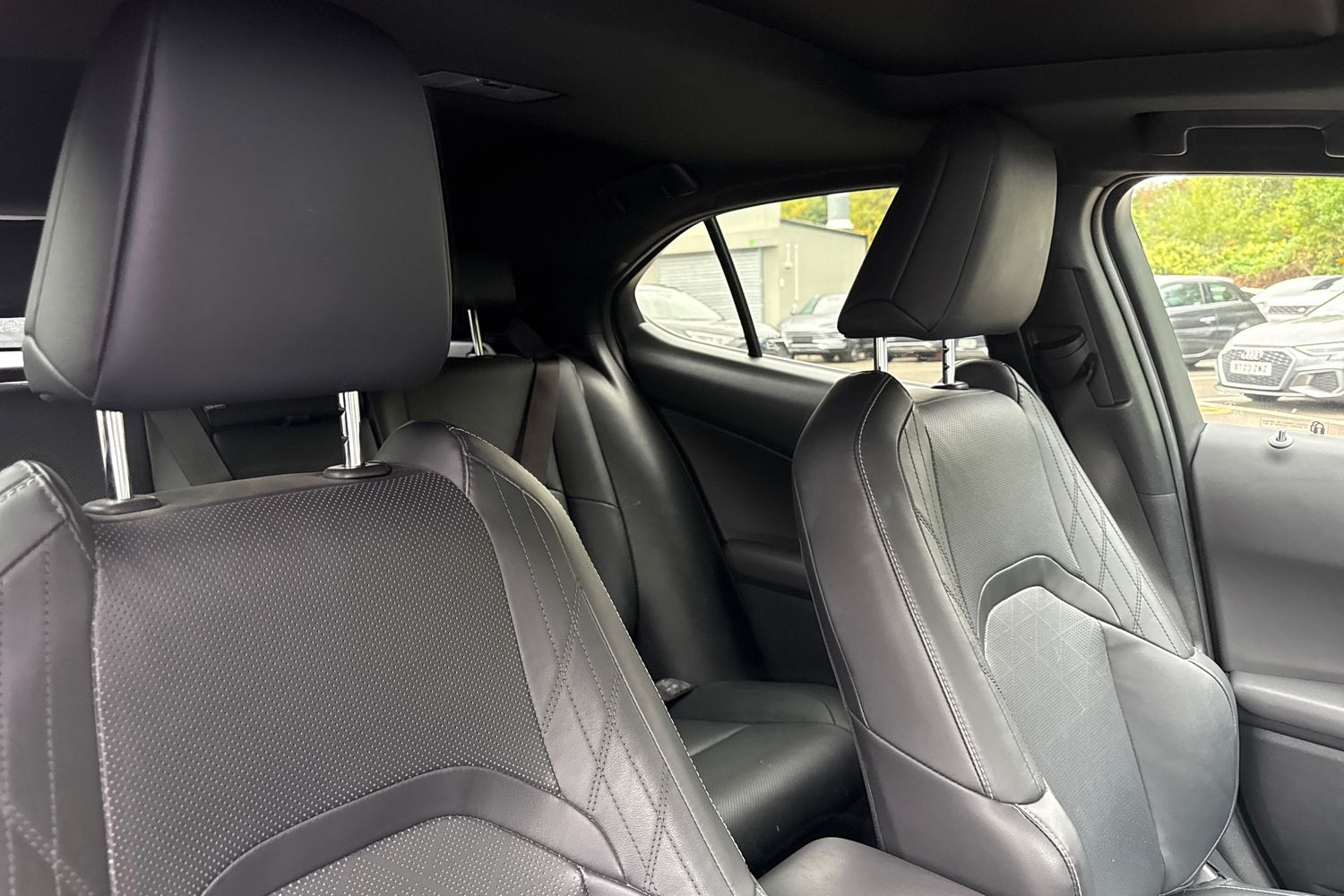 Used Lexus UX 2019 for sale - 76365123: Photo 21