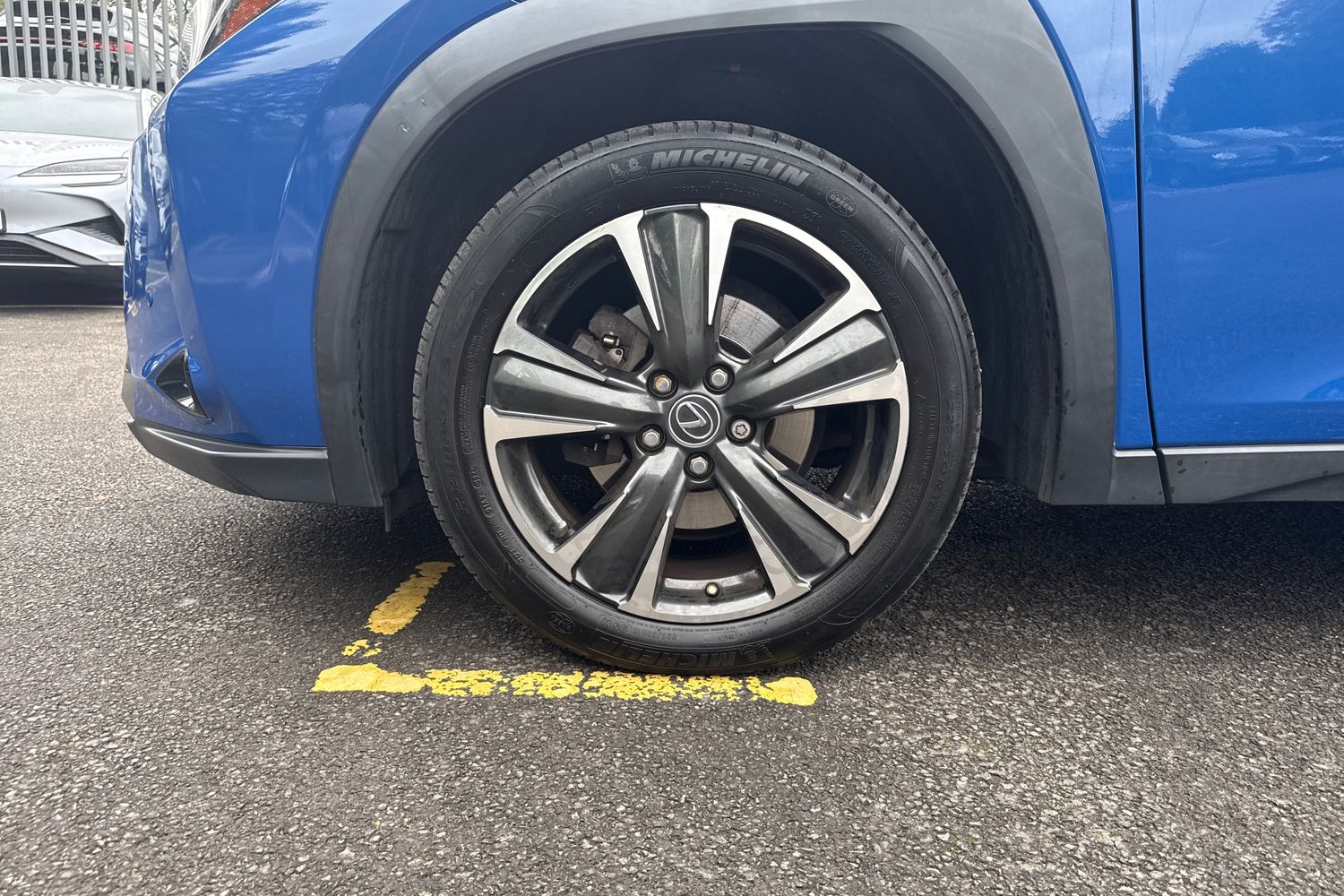 Used Lexus UX 2019 for sale - 76365123: Photo 24