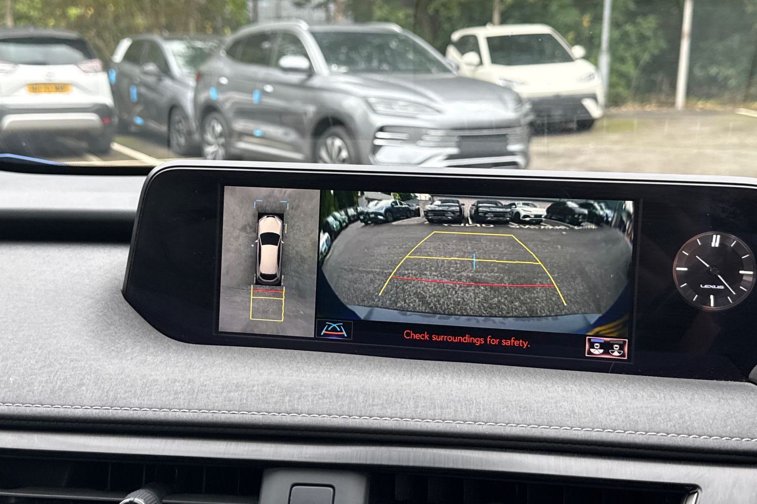 Used Lexus UX 2019 for sale - 76365123: Photo 42