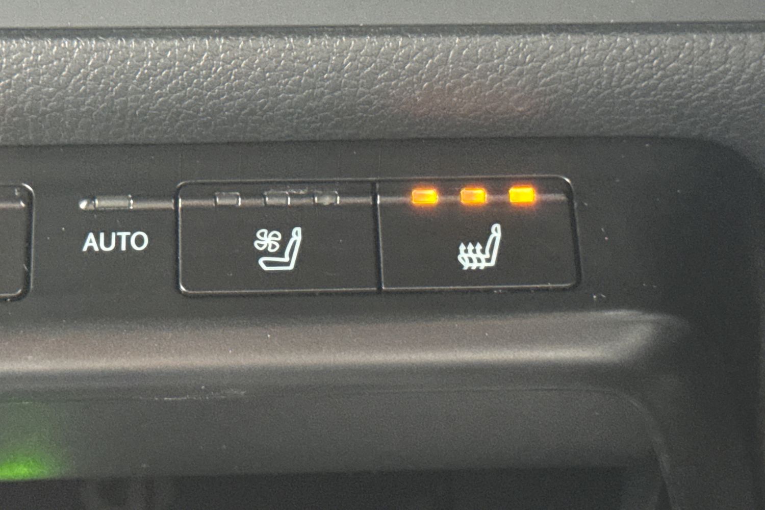 Used Lexus UX 2019 for sale - 76365123: Photo 45