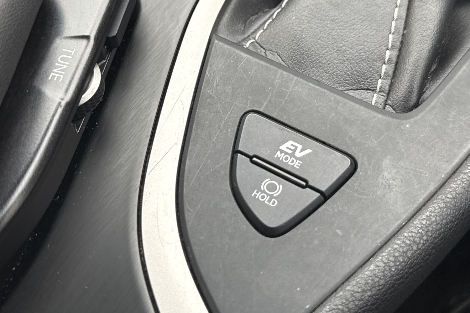 Used Lexus UX 2019 for sale - 76365123: Photo 51