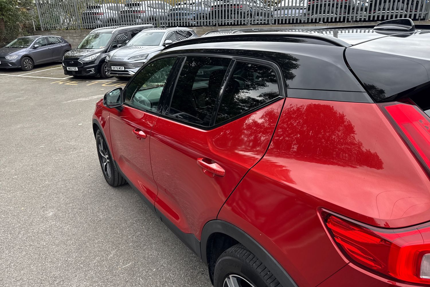 Used Volvo XC40 2021 for sale - 76365183: Photo 28