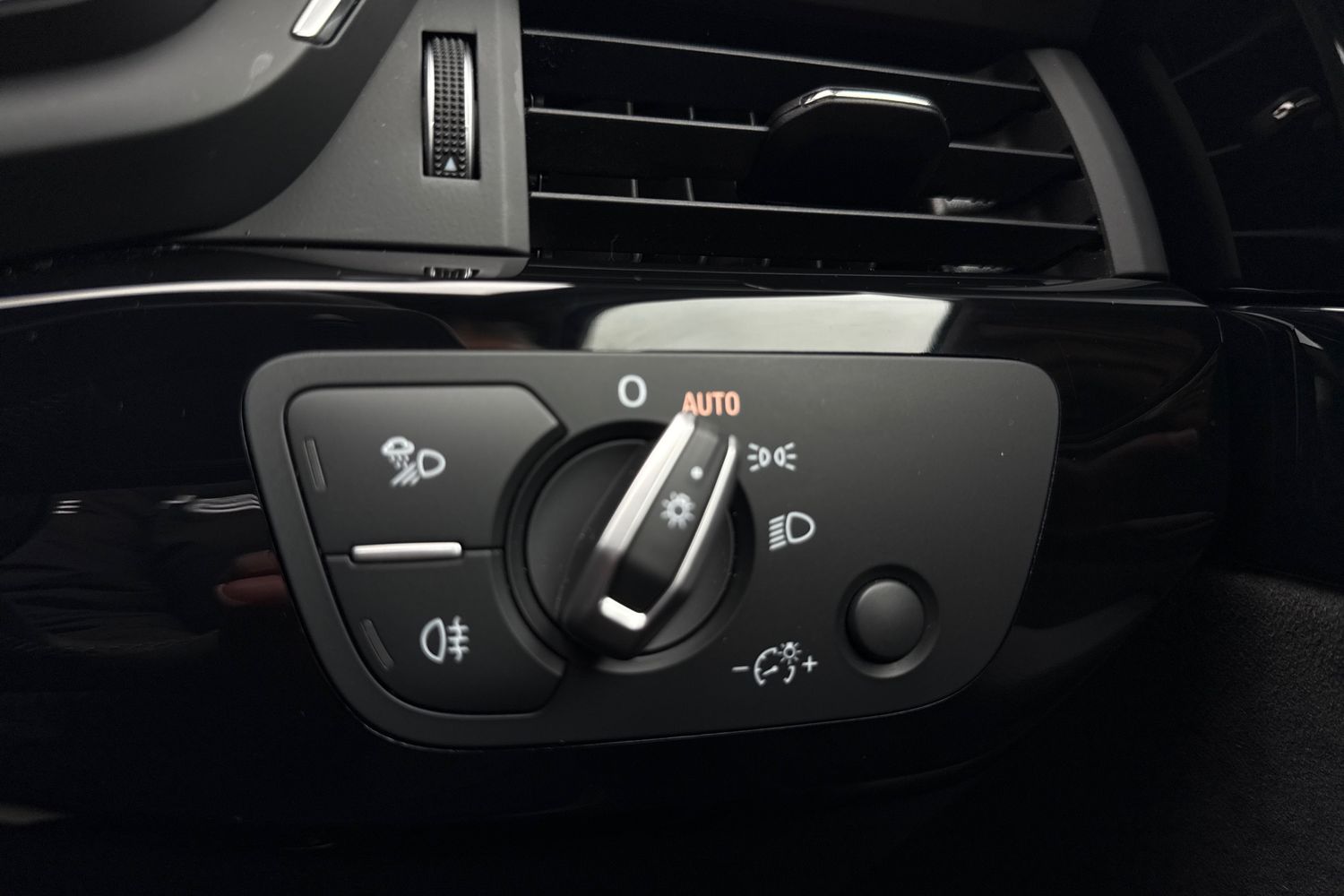 Used Audi A4 2024 for sale - 77348482: Photo 38