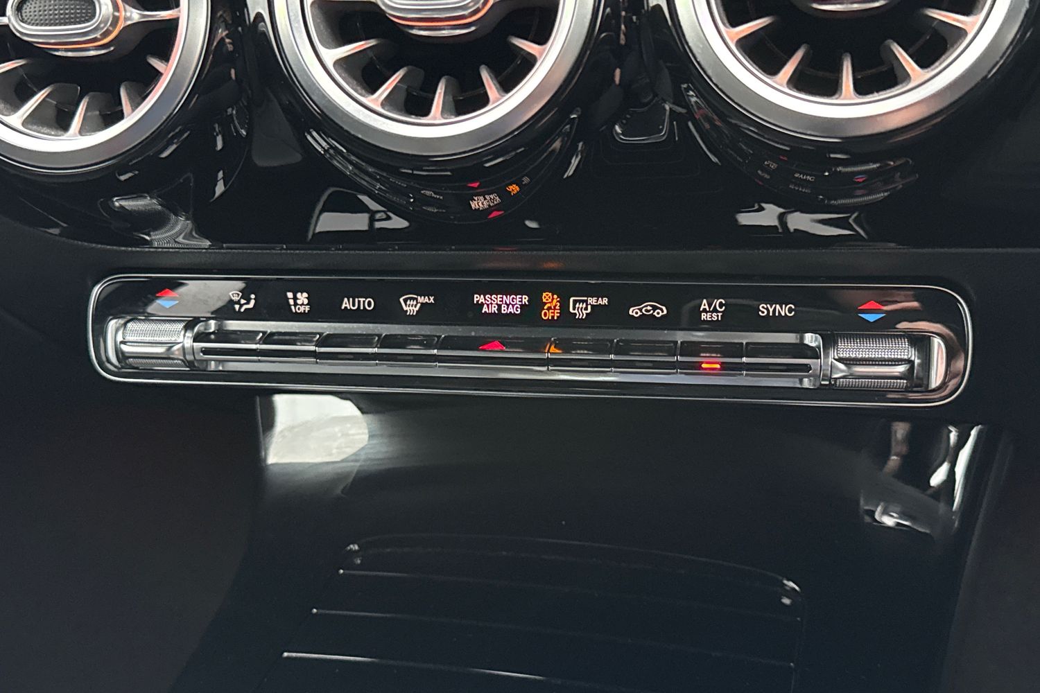Used Mercedes-Benz A-Class 2019 for sale - 76365185: Photo 19