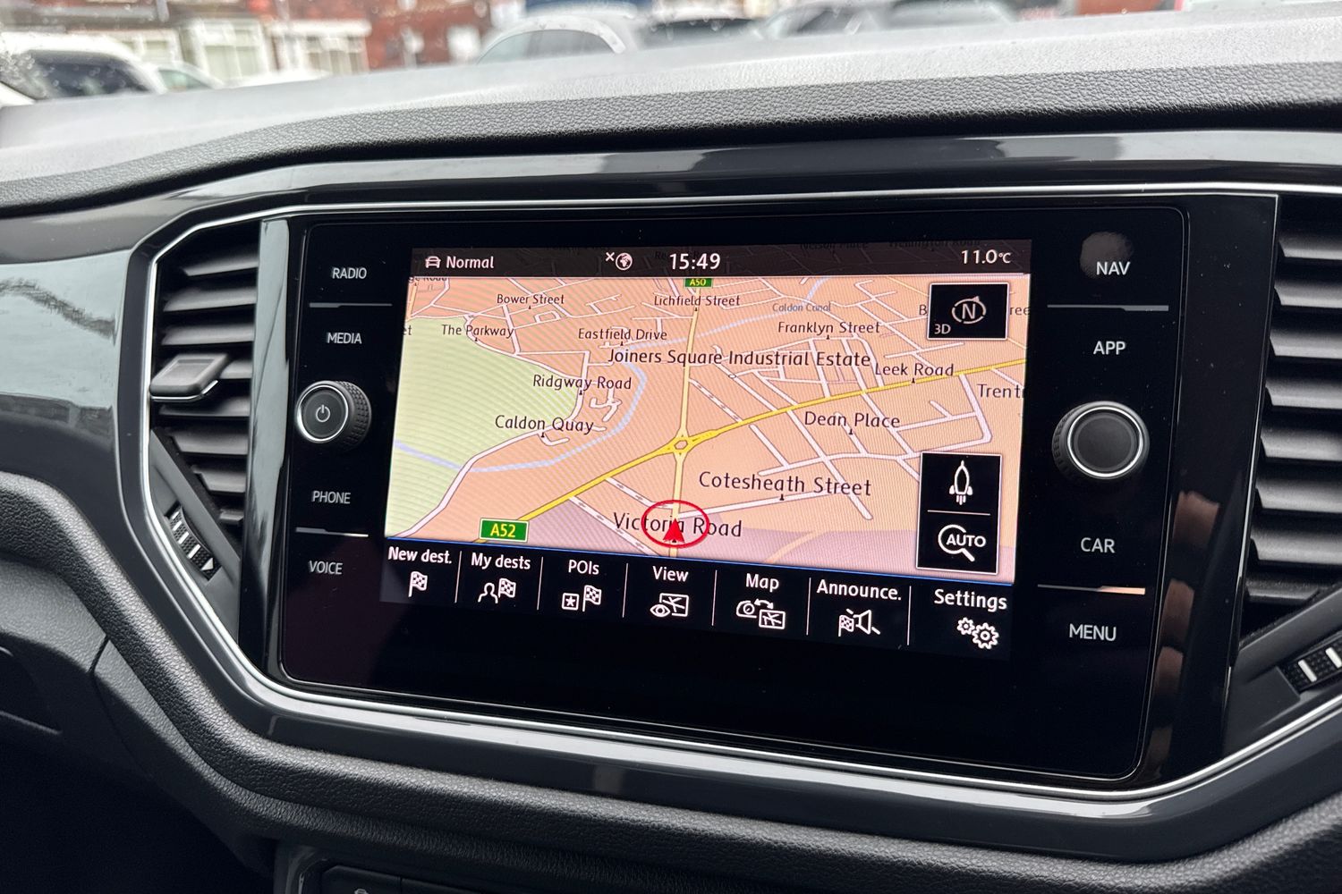 Used Volkswagen T-Roc 2018 for sale - 77654237: Photo 12