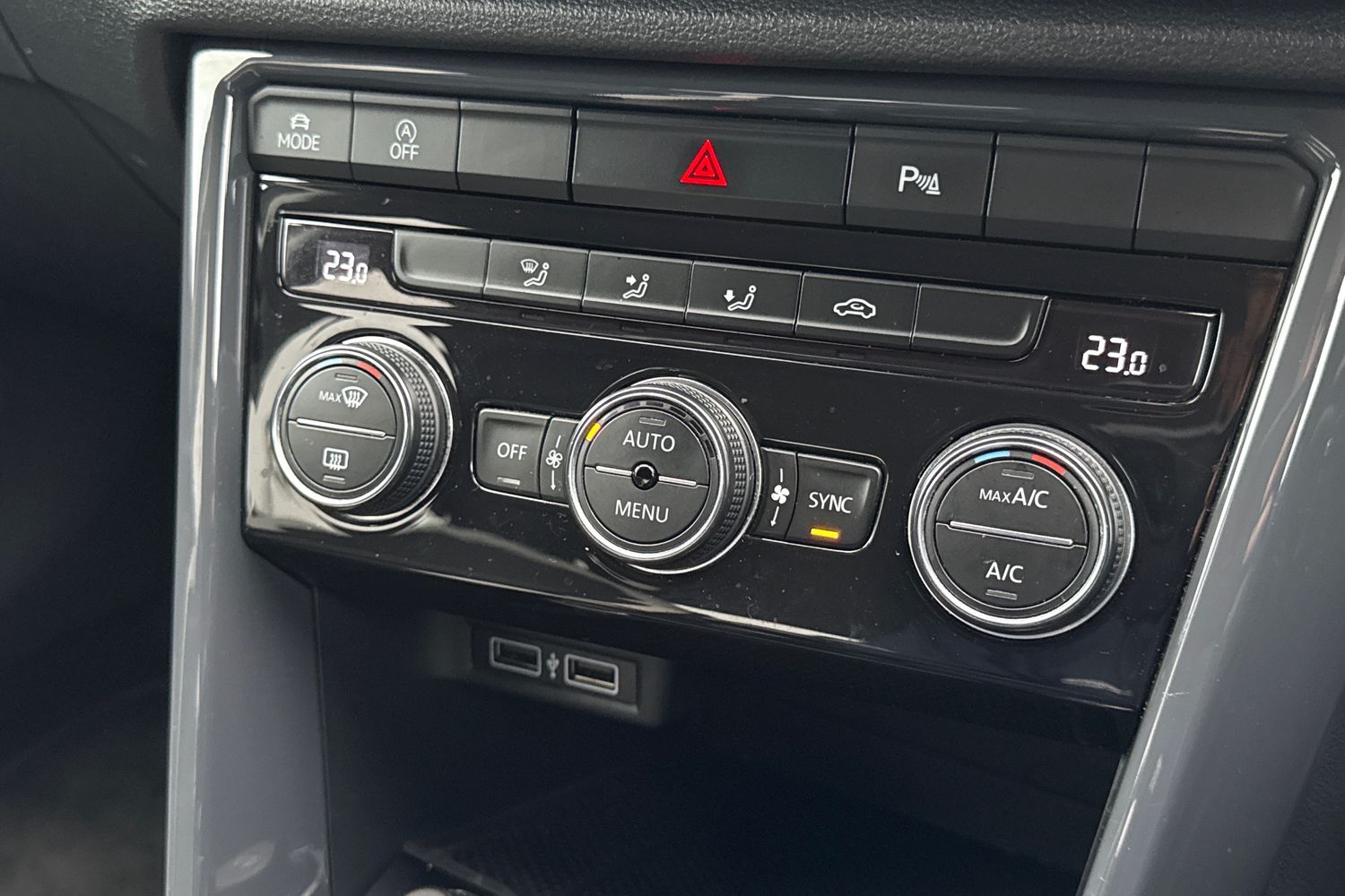 Used Volkswagen T-Roc 2018 for sale - 77654237: Photo 19