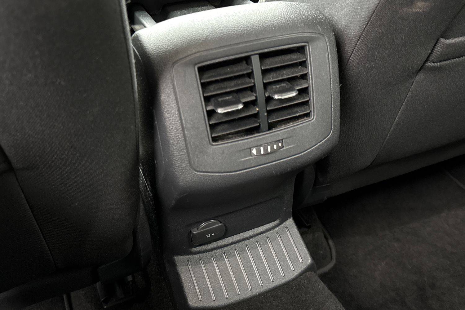 Used Volkswagen T-Roc 2018 for sale - 77654237: Photo 31