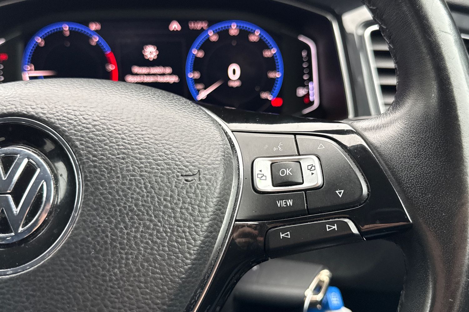 Used Volkswagen T-Roc 2018 for sale - 77654237: Photo 36