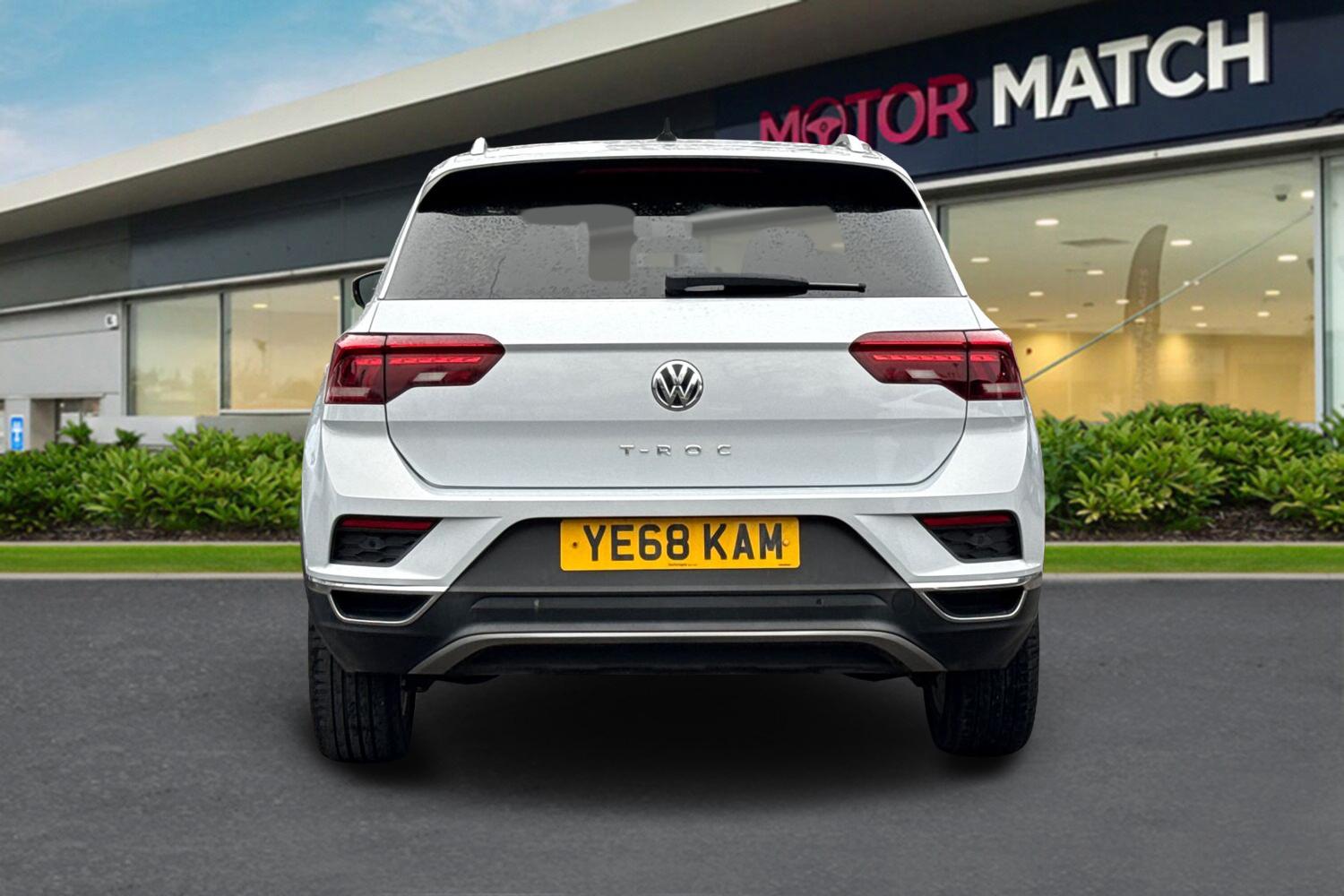 Used Volkswagen T-Roc 2018 for sale - 77654237: Photo 4