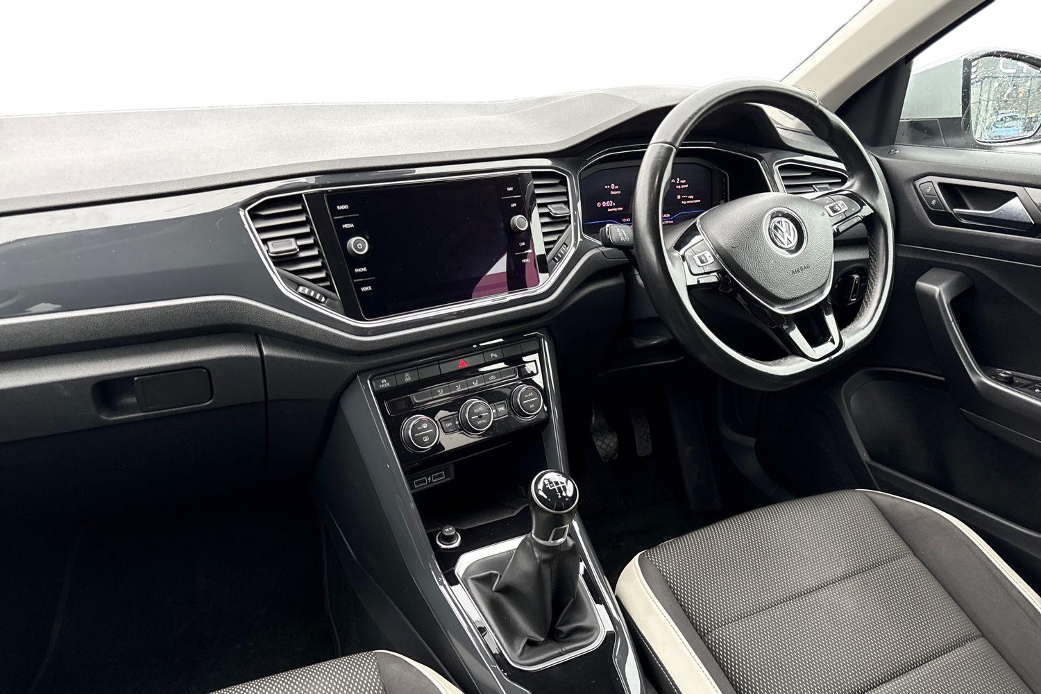 Used Volkswagen T-Roc 2018 for sale - 77654237: Photo 9