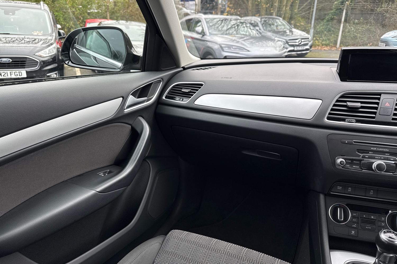 Used Audi Q3 2017 for sale - 76739550: Photo 15