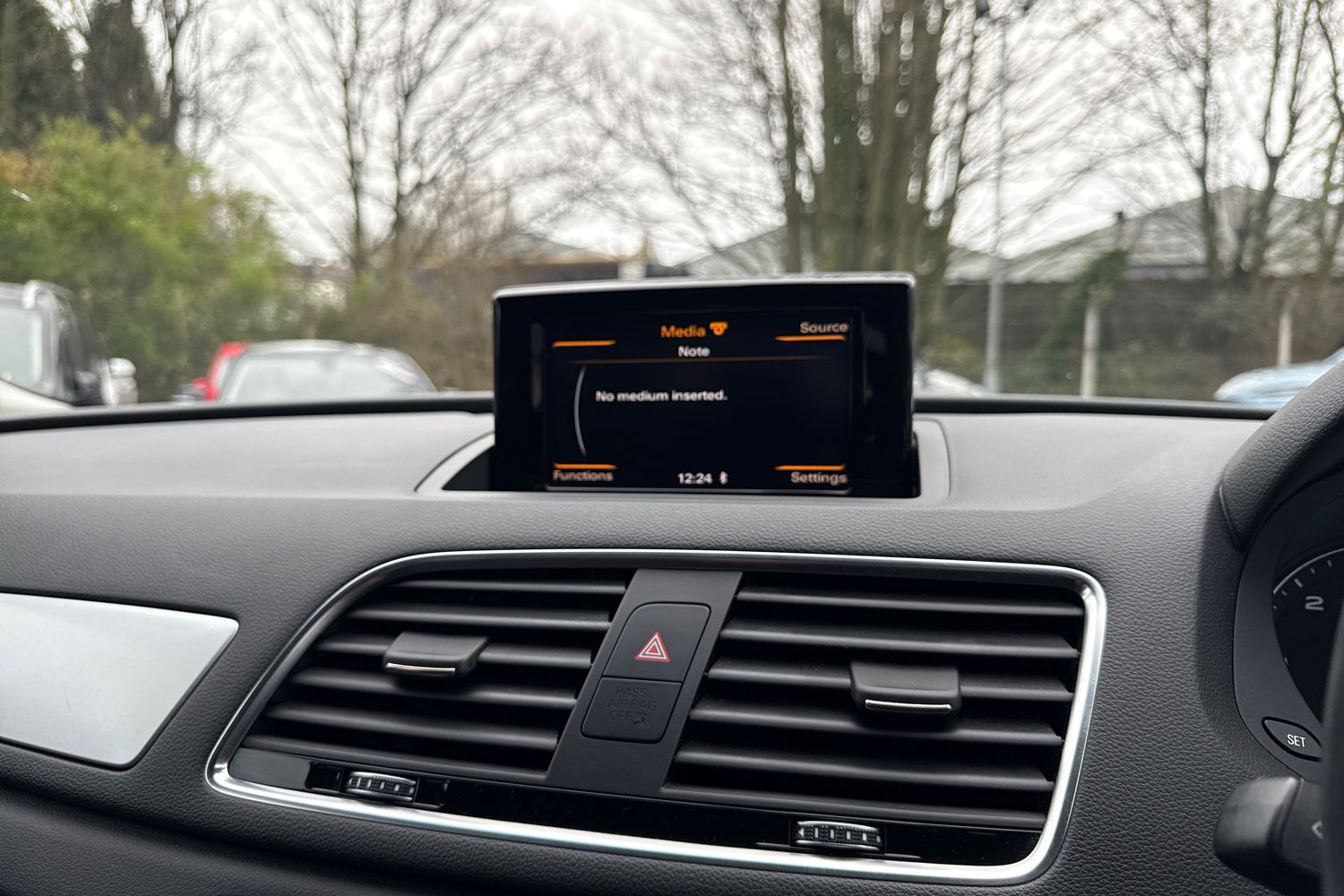 Used Audi Q3 2017 for sale - 76739550: Photo 33