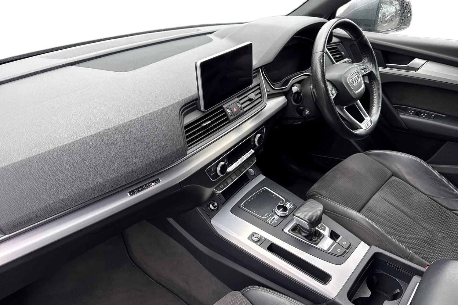 Used Audi Q5 2018 for sale - 78043677: Photo 9