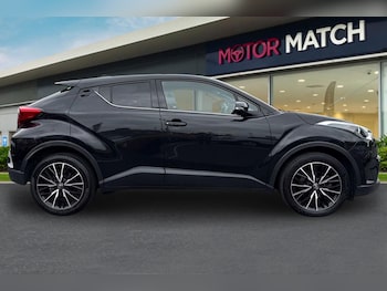 Used Toyota C-HR 2017 for sale - 79297538: Photo