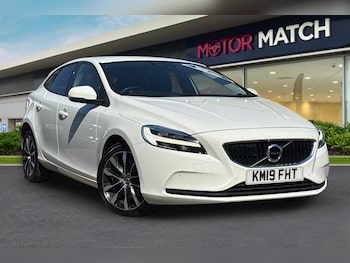 Used Volvo V40 2019 for sale - 78722733: Photo