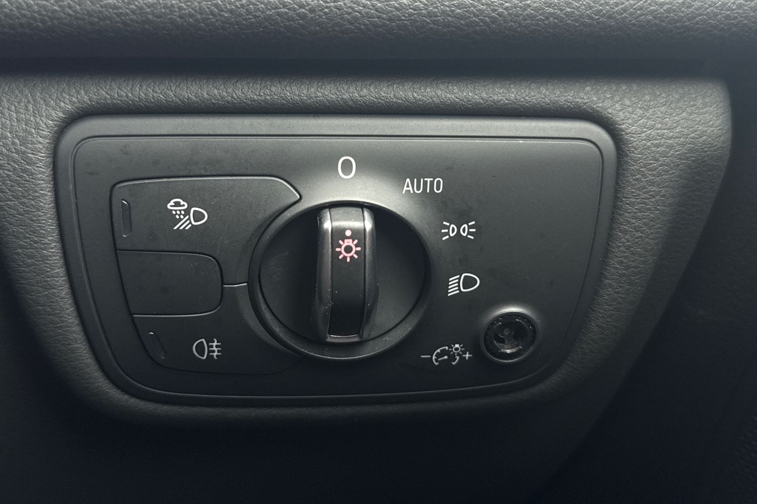 Used Audi A6 2016 for sale - 78001710: Photo 37