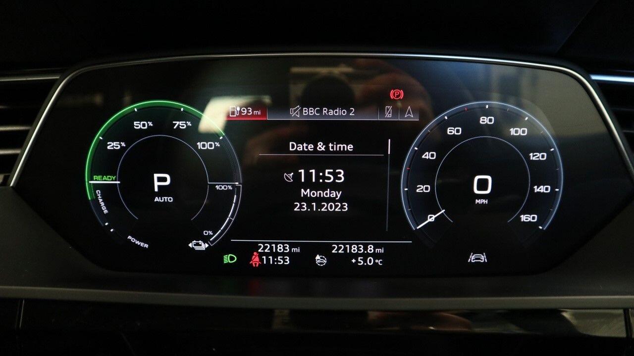 Used Audi e-tron 2020 for sale - 77520268: Photo 9