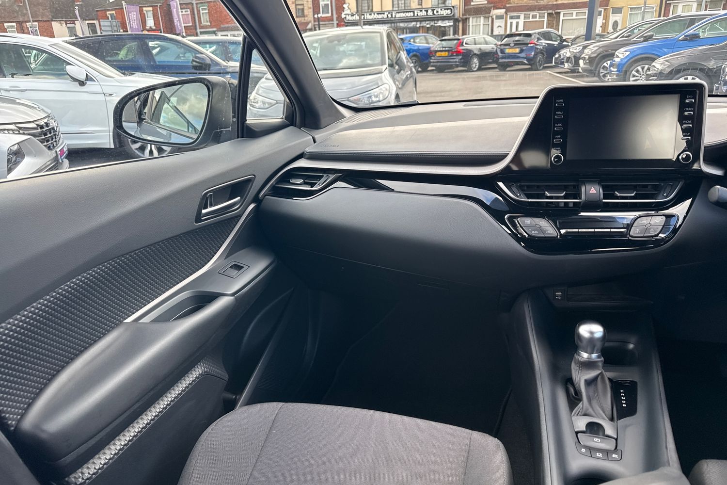 Used Toyota C-HR 2022 for sale - 76365128: Photo 14