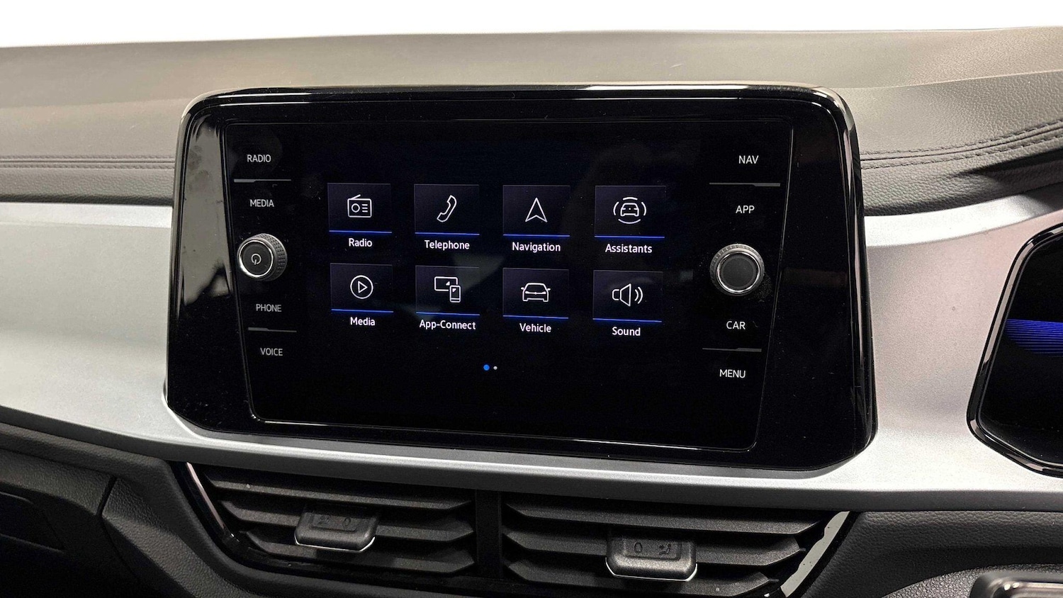 Used Volkswagen T-Roc 2022 for sale - 77187353: Photo 9