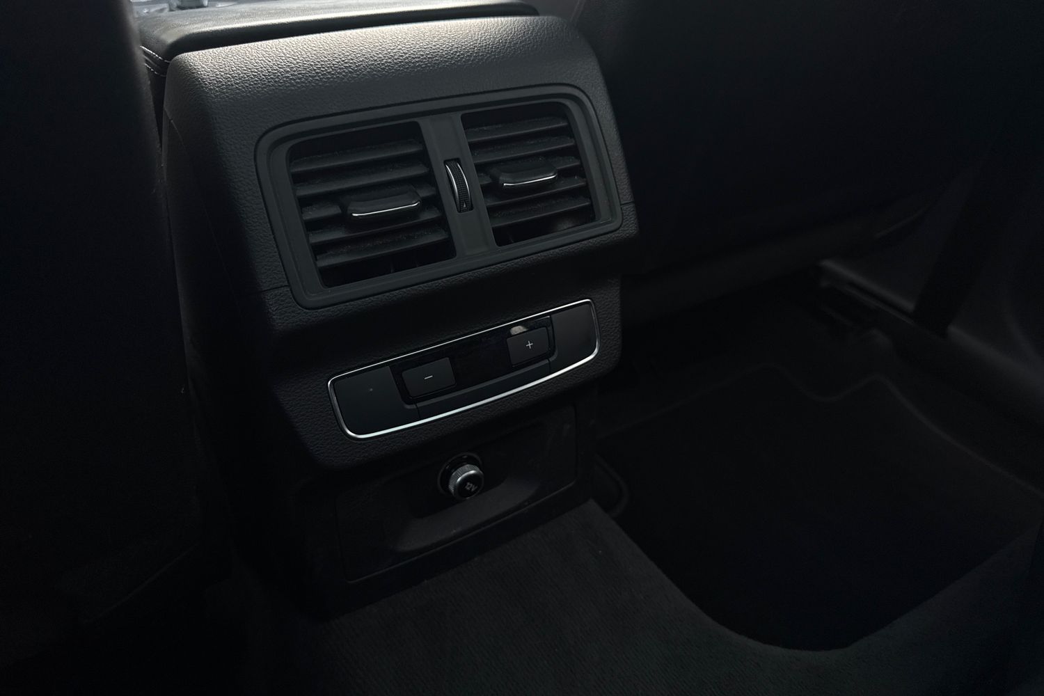 Used Audi Q5 2020 for sale - 76365131: Photo 45