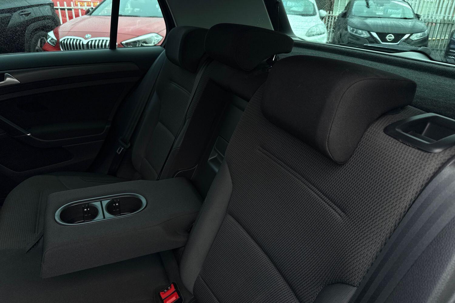 Used Volkswagen Golf 2019 for sale - 76697794: Photo 14