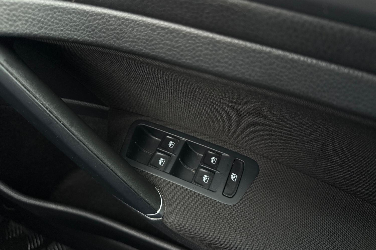 Used Volkswagen Golf 2019 for sale - 76697794: Photo 18