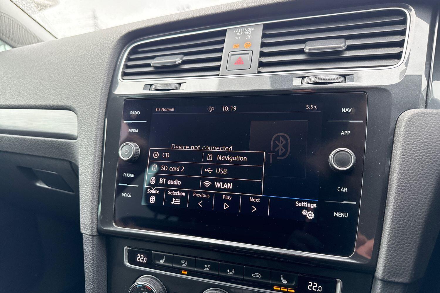 Used Volkswagen Golf 2019 for sale - 76697794: Photo 30