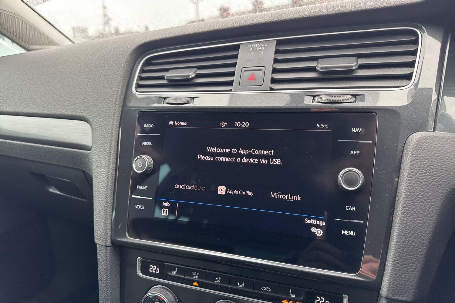 Used Volkswagen Golf 2019 for sale - 76697794: Photo 32