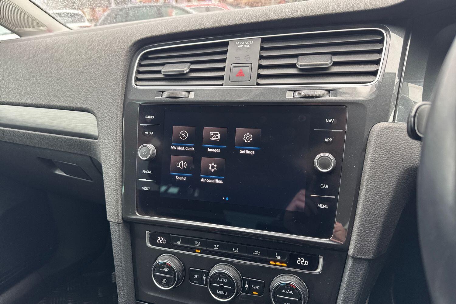 Used Volkswagen Golf 2019 for sale - 76697794: Photo 34